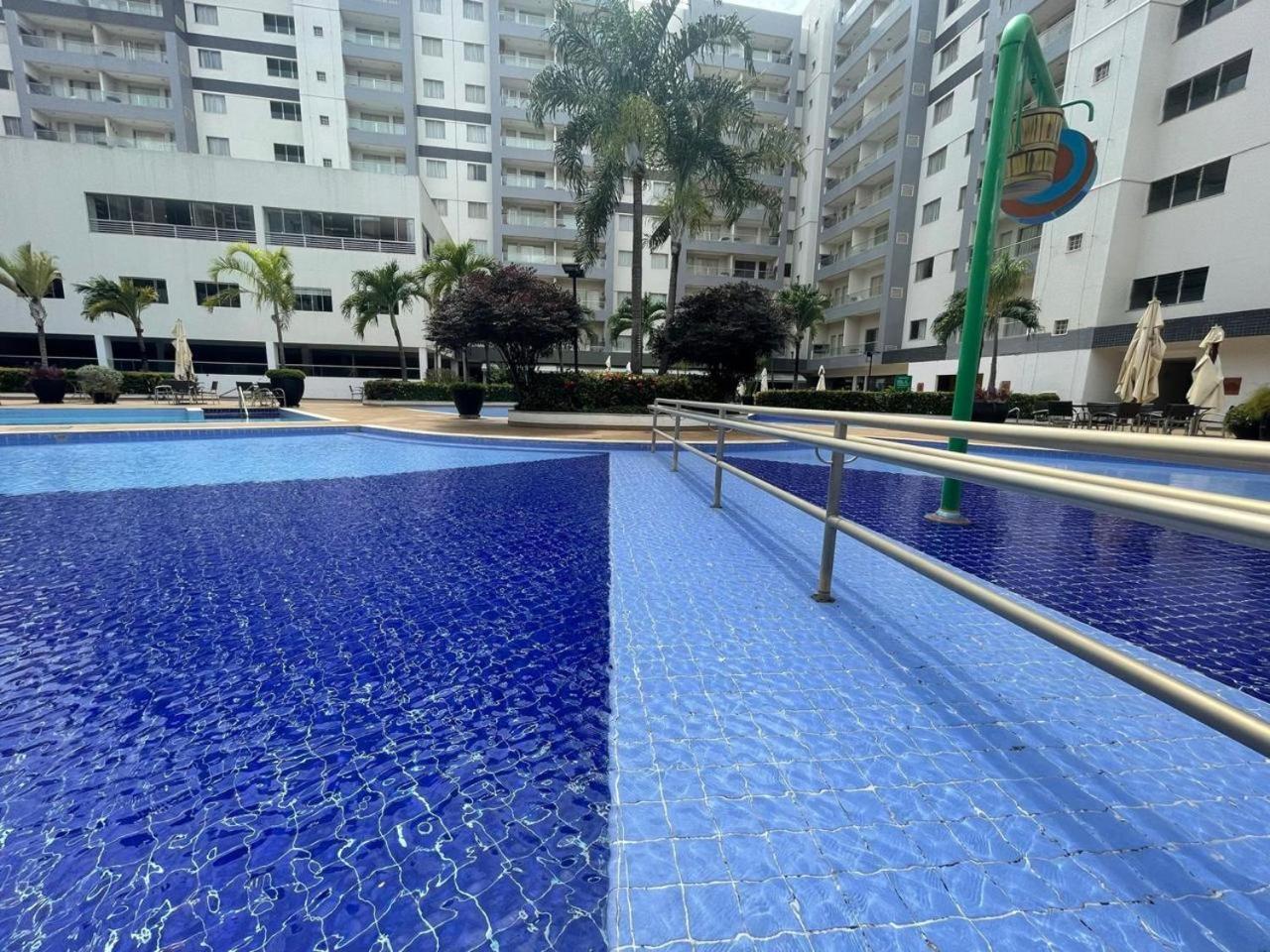 Apartment Flat Veredas 305 - 300 Metros Do Hot Park *