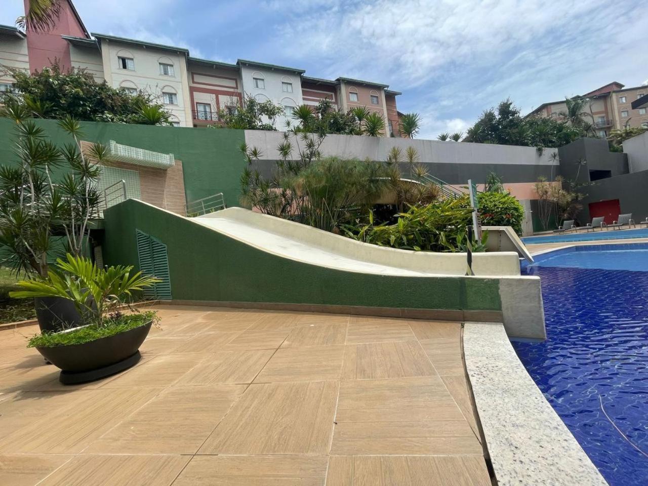 Apartment Flat Veredas 305 - 300 Metros Do Hot Park Rio Quente